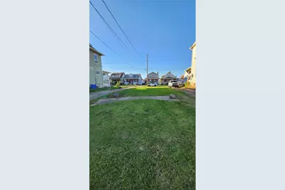 1012 Adams St, New Castle, PA 16101 - Photo 8