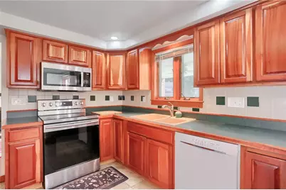 200 Spartan Dr, Bethel Park, PA 15102 - Photo 12