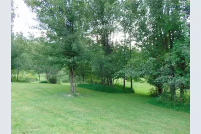 100 Robbins Drive, West Newton, PA 15089 - Photo 4