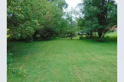 100 Robbins Drive, West Newton, PA 15089 - Photo 2