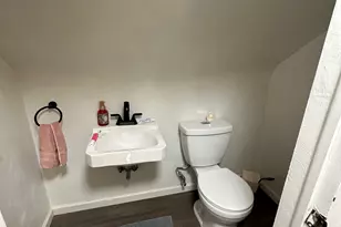 221 Seneca Dr, New Kensington, PA 15068 - Photo 20