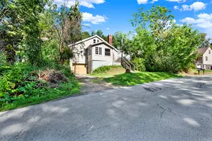 15 Allen Way, White Oak, PA 15131 - Photo 6