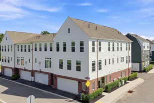 907 Vaughn Ln, Cranberry Township, PA 16066 - Photo 1