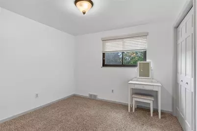 326 Highland Pines Dr, Ross Twp, PA 15237 - Photo 34