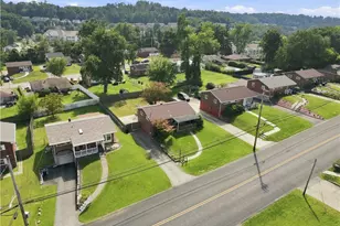 417 Garden City Dr, Monroeville, PA 15146 - Photo 2