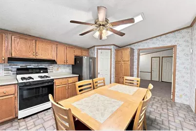 128 Porterfield Hill Rd, Sugarcreek Township, PA 16218 - Photo 10