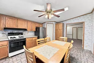 128 Porterfield Hill Rd, Sugarcreek Township, PA 16218 - Photo 10