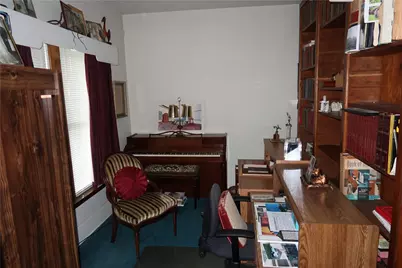 1250 Goe Ave, Pittsburgh, PA 15212 - Photo 2