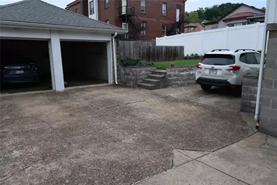 1250 Goe Ave, Pittsburgh, PA 15212 - Photo 6