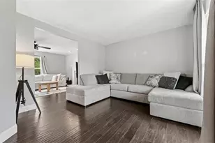 8013 Woodcreek Dr, South Fayette, PA 15017 - Photo 6