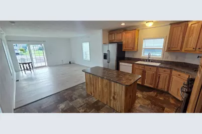 107 Brodview Ln, Berlin, PA 15530 - Photo 2