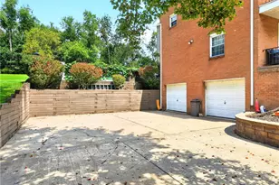 4355 Rosanna Dr, Hampton, PA 15101 - Photo 2