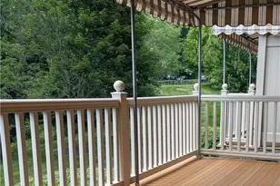 1705 Waterleaf Dr, Pittsburgh, PA 15143 - Photo 10