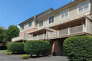 1705 Waterleaf Dr, Pittsburgh, PA 15143 - Photo 4