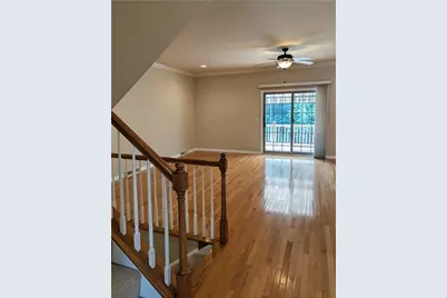1705 Waterleaf Dr, Pittsburgh, PA 15143 - Photo 8