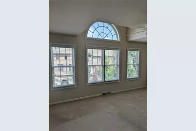 1705 Waterleaf Dr, Pittsburgh, PA 15143 - Photo 22