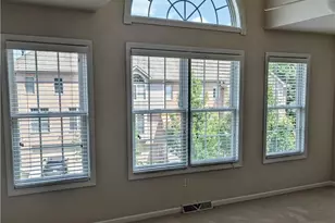 1705 Waterleaf Dr, Pittsburgh, PA 15143 - Photo 22