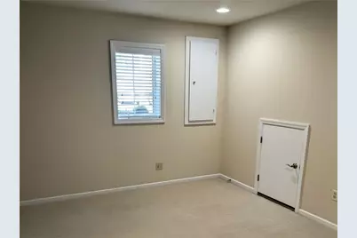 1705 Waterleaf Dr, Pittsburgh, PA 15143 - Photo 28