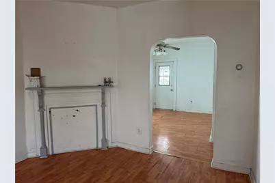 105 18th St, Vandergrift, PA 15690 - Photo 8