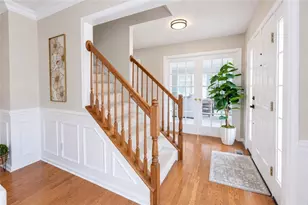 8315 Reagan Dr, Pittsburgh, PA 15237 - Photo 4