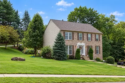 8315 Reagan Dr, Pittsburgh, PA 15237 - Photo 2