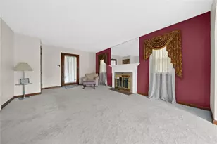 1109 Holmes St, McKees Rocks, PA 15136 - Photo 4