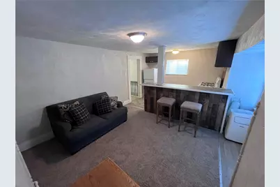 725 Clarissa St #3, Pittsburgh, PA 15219 - Photo 12
