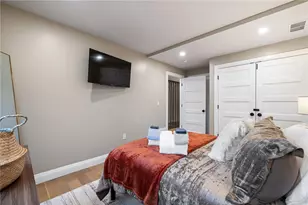 5255 Wickliff St, Pittsburgh, PA 15201 - Photo 24