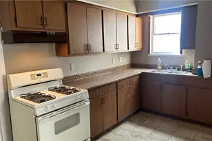 788 S Irvine Ave, Sharon, PA 16146 - Photo 6