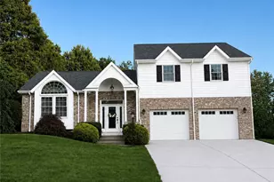 432 Finnin Rd, Allegheny Township, PA 15068 - Photo 2