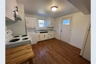 3319 8th Ave Rear, Beaver Falls, PA 15010 - Photo 6