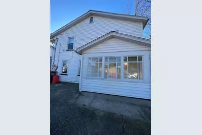 3319 8th Ave Rear, Beaver Falls, PA 15010 - Photo 2