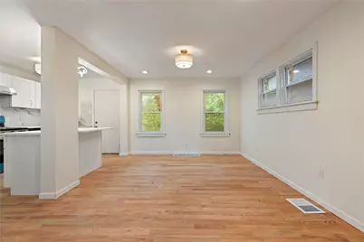 2602 Belmar Pl, Pittsburgh, PA 15218 - Photo 6
