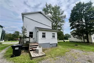 3019 Mercer Rd, Neshannock Township, PA 16105 - Photo 2