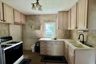 3019 Mercer Rd, Neshannock Township, PA 16105 - Photo 4