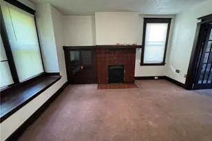 1735 Laketon Rd, Pittsburgh, PA 15221 - Photo 10