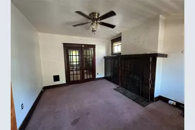 1735 Laketon Rd, Pittsburgh, PA 15221 - Photo 6