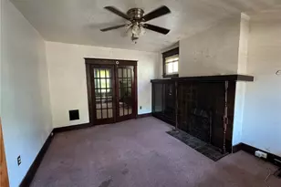 1735 Laketon Rd, Pittsburgh, PA 15221 - Photo 6