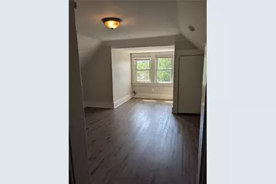 946 Beaver Rd, Ambridge, PA 15003 - Photo 8