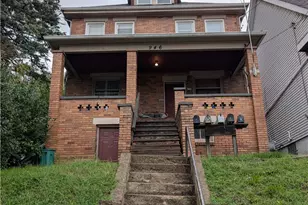 946 Beaver Rd, Ambridge, PA 15003 - Photo 1