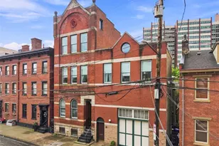 607 Lockhart St, Pittsburgh, PA 15212 - Photo 1