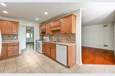 101 Walker Ln, West Deer, PA 15044 - Photo 10