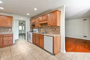 101 Walker Ln, West Deer, PA 15044 - Photo 10