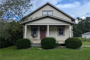 143 Wick Rd, Slippery Rock, PA 16057 - Photo 1