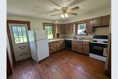 143 Wick Rd, Slippery Rock, PA 16057 - Photo 8