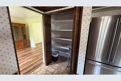 661 Idaho Ave, Pittsburgh, PA 15147 - Photo 12