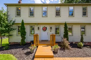 2321 Cramden Rd, Pittsburgh, PA 15241 - Photo 2