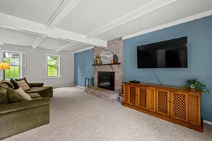 2321 Cramden Rd, Pittsburgh, PA 15241 - Photo 10