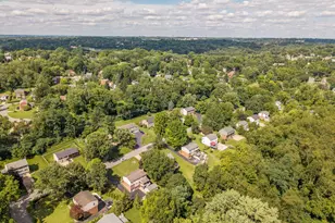 2321 Cramden Rd, Pittsburgh, PA 15241 - Photo 24