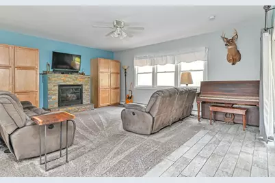 107 Elmore Rd, Pittsburgh, PA 15221 - Photo 16